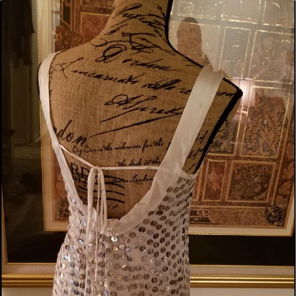 Top - Picture 2 of 5